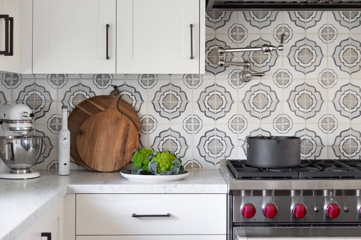 24 Backsplash Ideas to Make a Statement With Your Kitchen Remodel